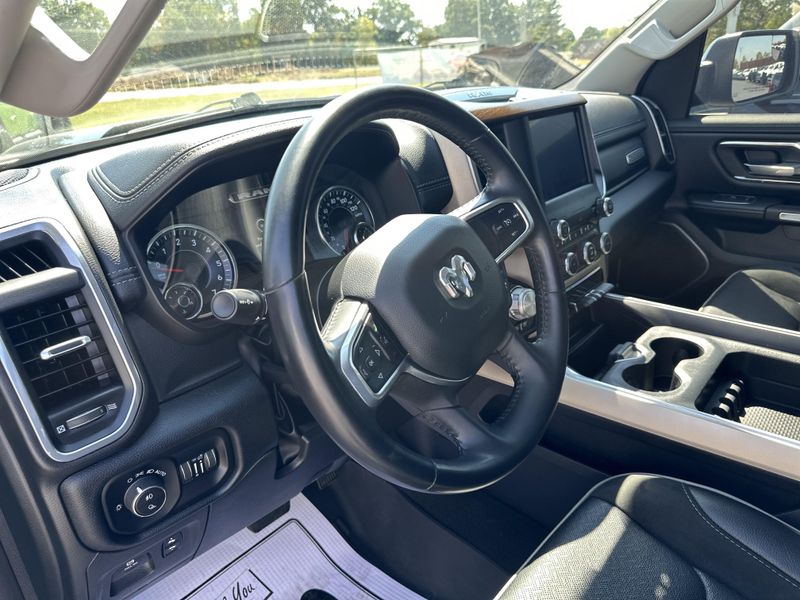 2022 Ram 1500 Laramie photo 19