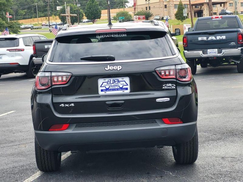 2025 Jeep Compass Latitude 4x4Image 5