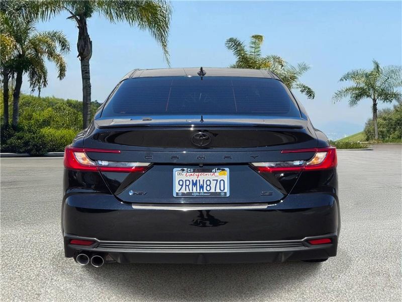 Used 2025 Toyota Camry SE (Natl)