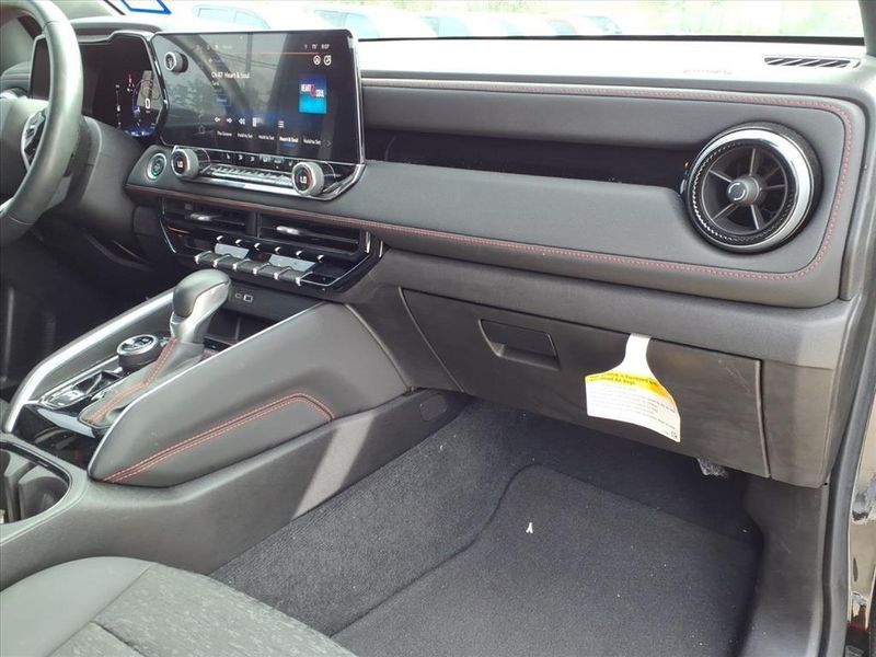 Used 2023 Chevrolet Colorado Z71Image 8