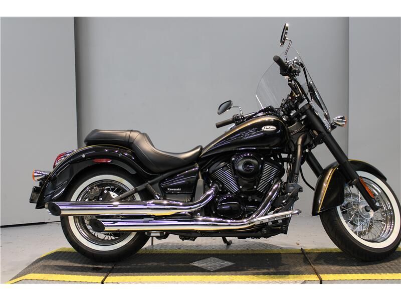 2023 Kawasaki VULCAN CLASSIC Image 1