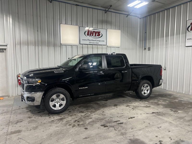 2025 RAM 1500 Big Horn Crew Cab 4x4 5