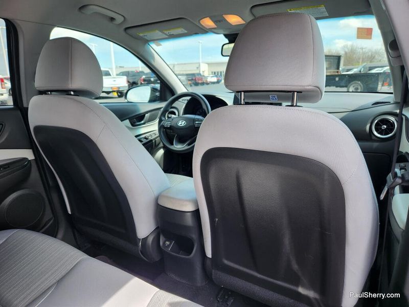 Used 2023 Hyundai Kona SEL