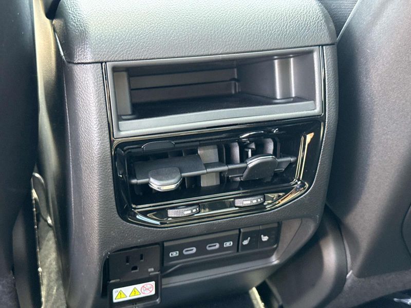 New 2026 Jeep Grand Cherokee Limited Reserve 4x4