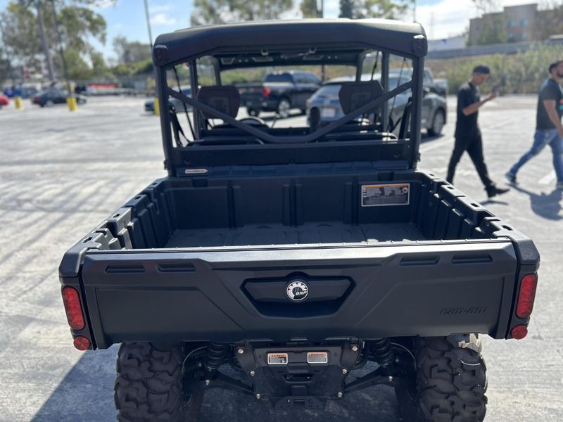 New 2024 Can-Am DEFENDER MAX XT HD9 Image 10