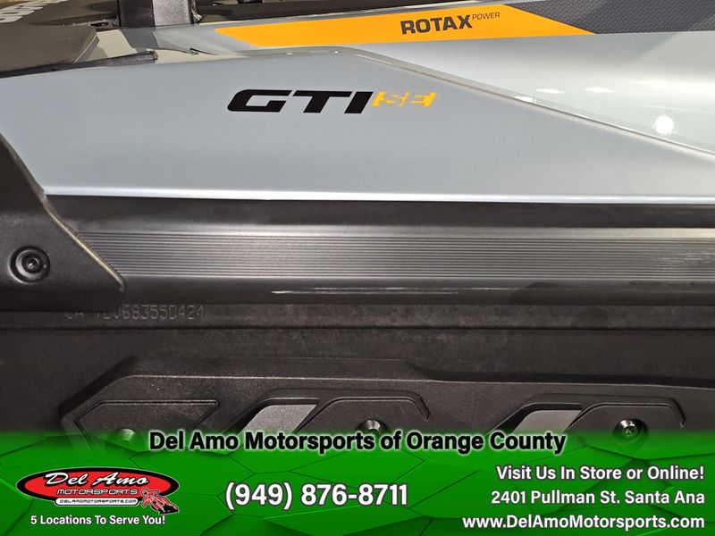 2024 Sea-Doo GTI SE 170 (SOUND SYSTEM) Image 18