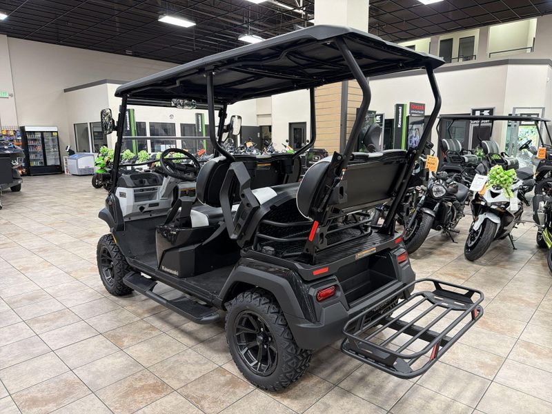 New 2025 Kawasaki NAV 4E LE Image 15