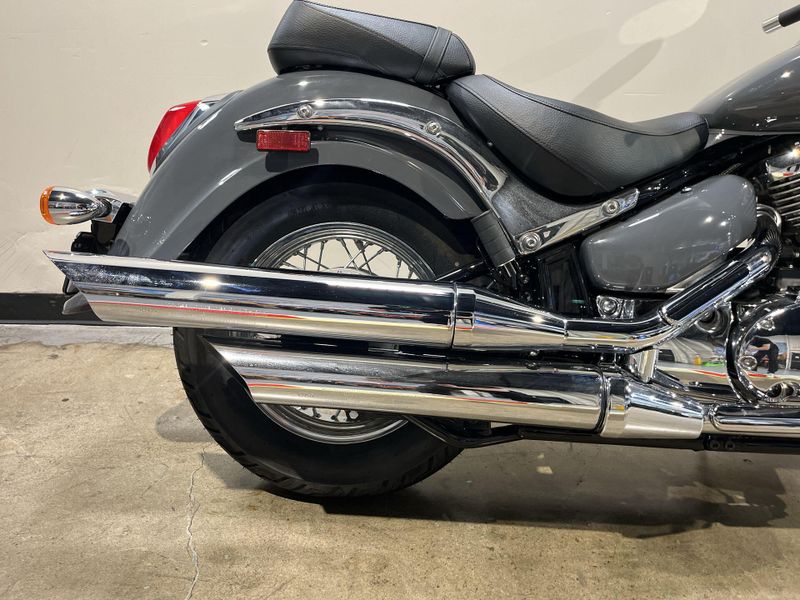 New 2025 Suzuki BOULEVARD C50 Image 17