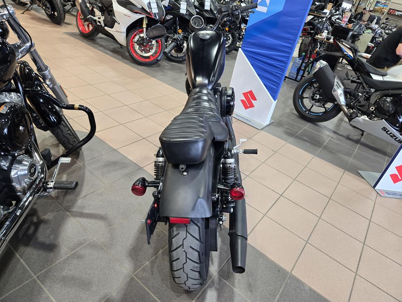 2017 HARLEY SPORTSTER IRON 883 BLACK Image 6