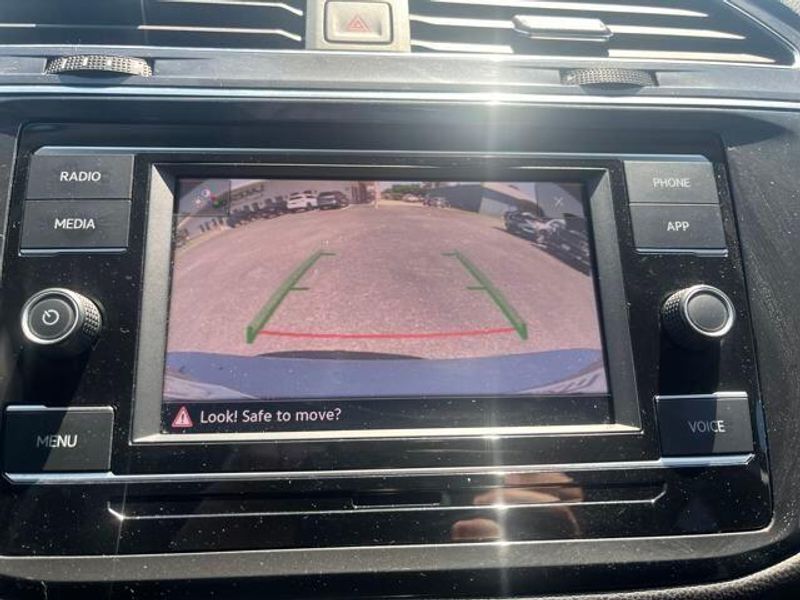 2024 Volkswagen Tiguan 2.0T S