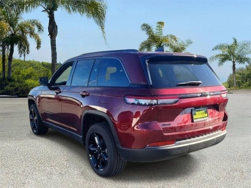New 2026 Jeep Grand Cherokee Limited 4x4
