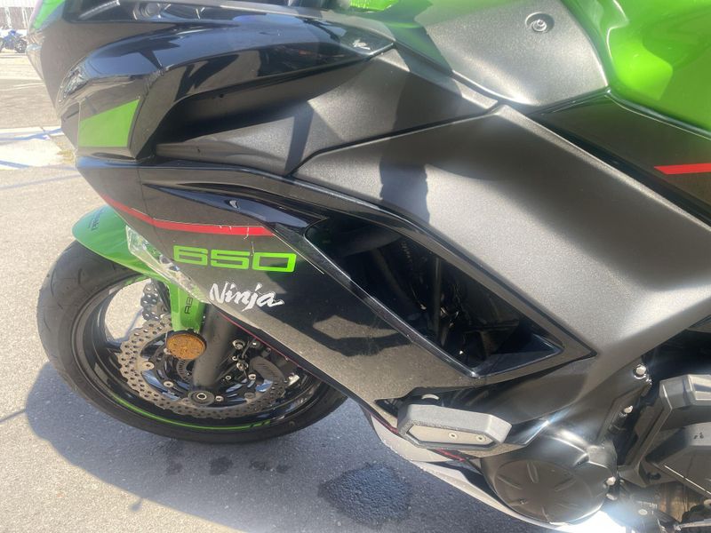 Used 2022 Kawasaki NINJA ZX-6R ABS Image 13