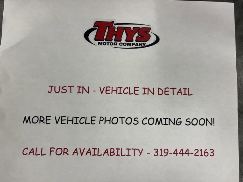 Used 2019 RAM 1500 LaramieImage 2