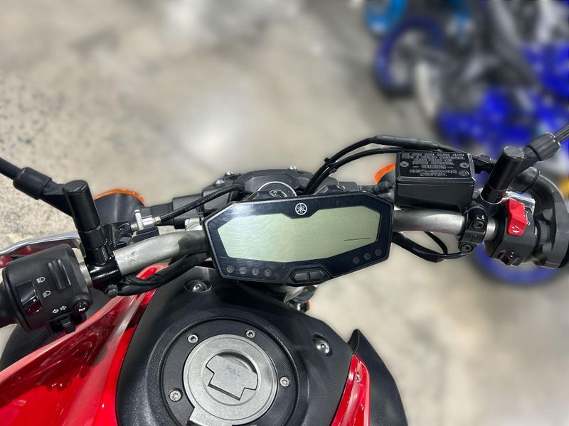 Used 2017 Yamaha FZ-07 Image 22