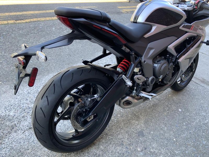 2026 Triumph DAYTONA 660