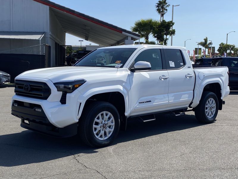 New 2025 Toyota Tacoma SR5Image 6
