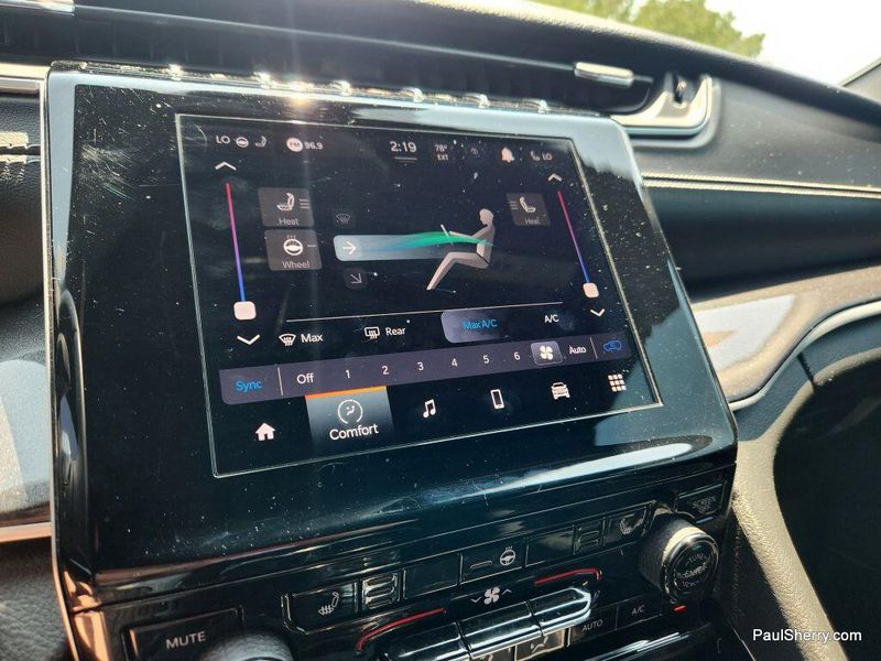 2022 Jeep Grand Cherokee FreedomImage 3