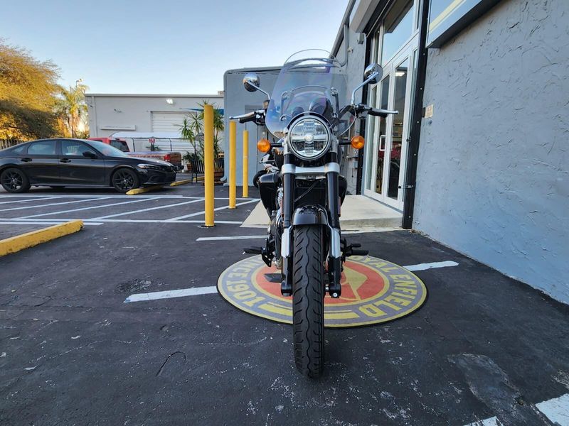 New 2024 Royal Enfield SUPER METEOR Image 2