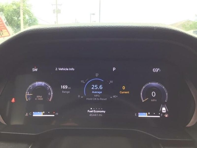 Used 2023 Jeep Grand Cherokee LimitedImage 10