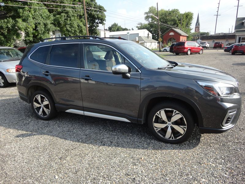 2020 Subaru Forester TouringImage 1