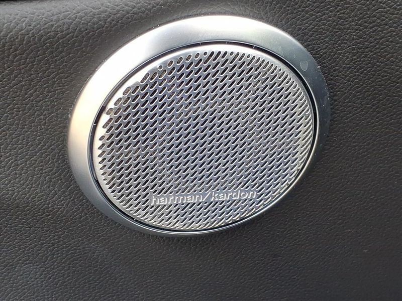 Used 2022 Alfa Romeo Giulia TiImage 16