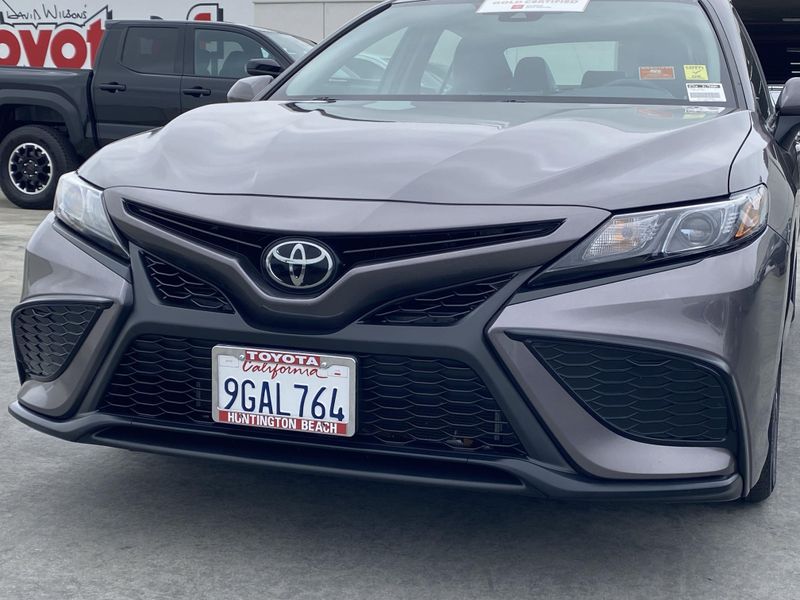 Used 2023 Toyota Camry SEImage 9