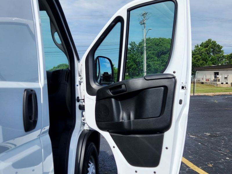 2024 RAM Promaster 1500 Tradesman Cargo Van Low Roof 118