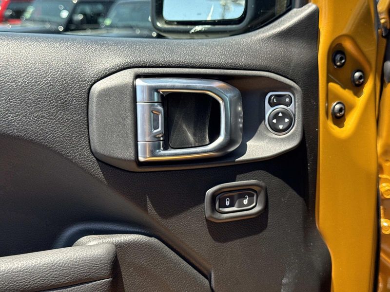 New 2026 Jeep Wrangler 4-door Rubicon