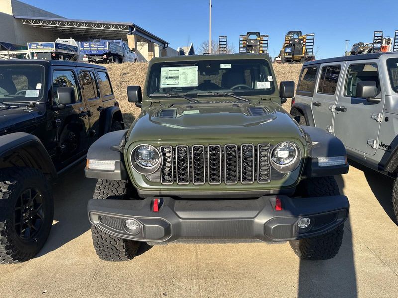 2024 Jeep Wrangler 4-door RubiconImage 3