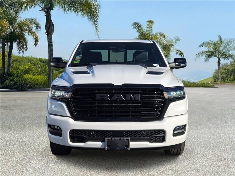 New 2026 RAM 1500 Laramie Crew Cab 4x2 5'7' Box