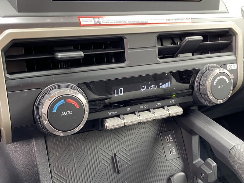 2025 Toyota Tacoma TRD Off RoadImage 17