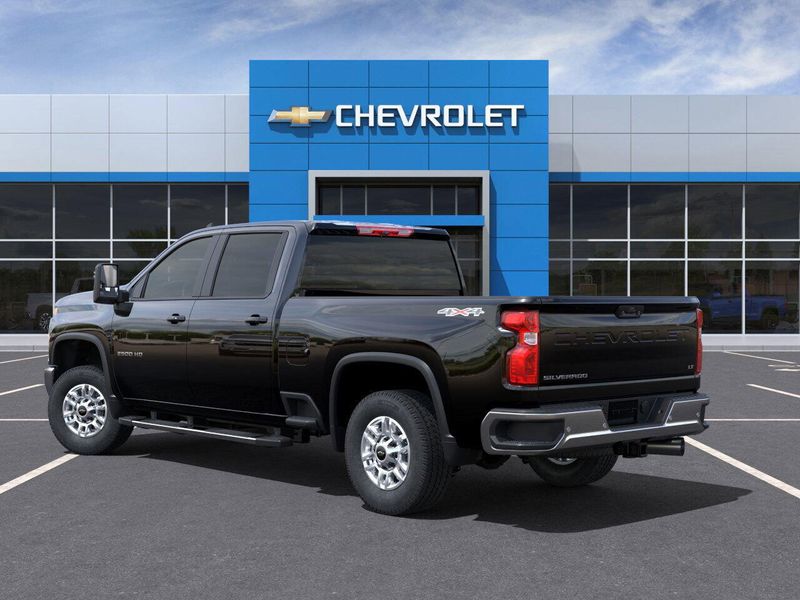 2025 Chevrolet Silverado 2500HD LTImage 3
