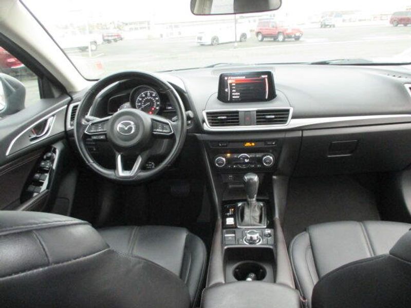 2017 Mazda Mazda3 Hatchback TouringImage 26