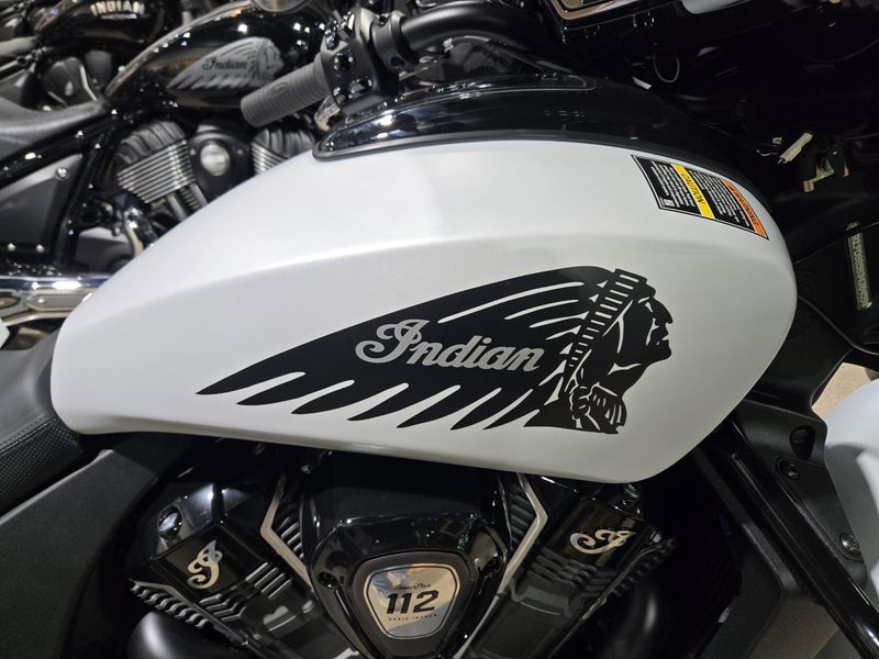 NEW 2025 INDIAN MOTORCYCLE CHIEFTAIN POWERPLUS DARK HORSE 112 RA Image 7