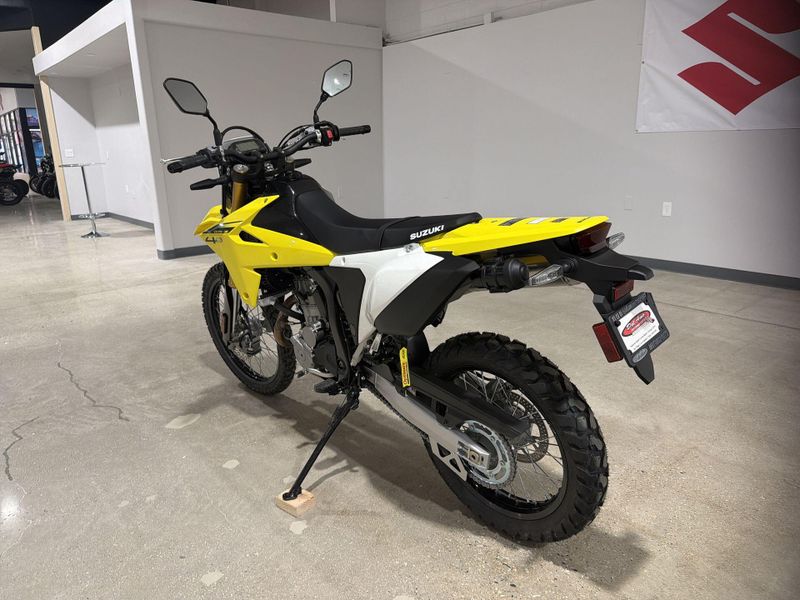 New 2026 Suzuki DR-Z4S Image 15