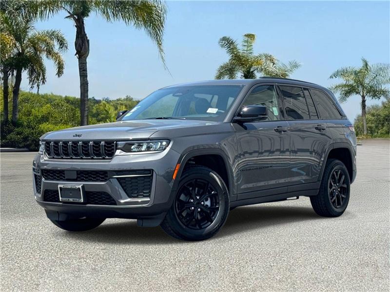 New 2026 Jeep Grand Cherokee Laredo Altitude 4x2