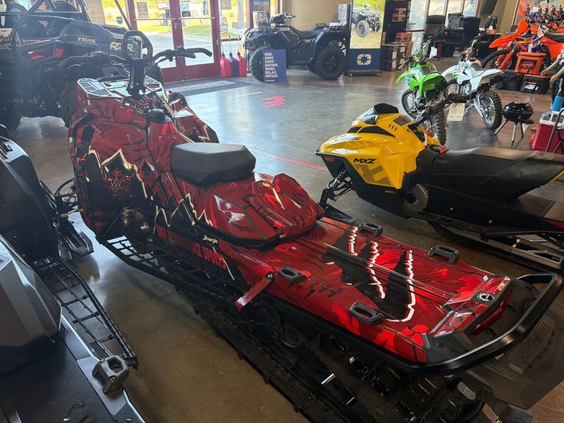 Used 2024 Ski-Doo SUMMIT X 850 TURBO 154 