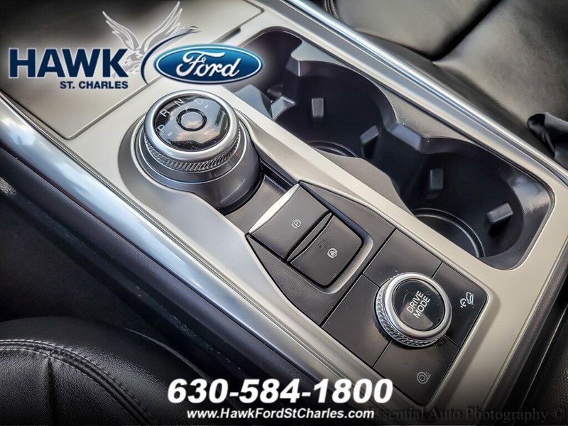 2022 Ford Explorer XLT photo 19