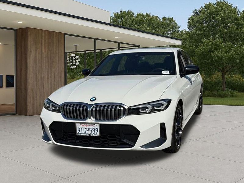 Used 2025 BMW 3 Series 330i xDriveImage 3