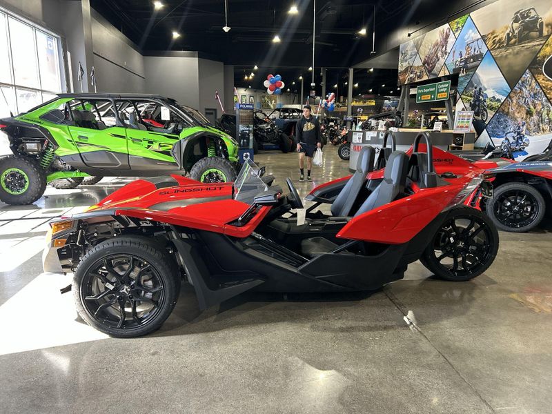 New 2025 Polaris SLINGSHOT S AUTODRIVE Image 11