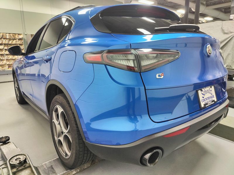 New 2025 Alfa Romeo Stelvio AwdImage 12