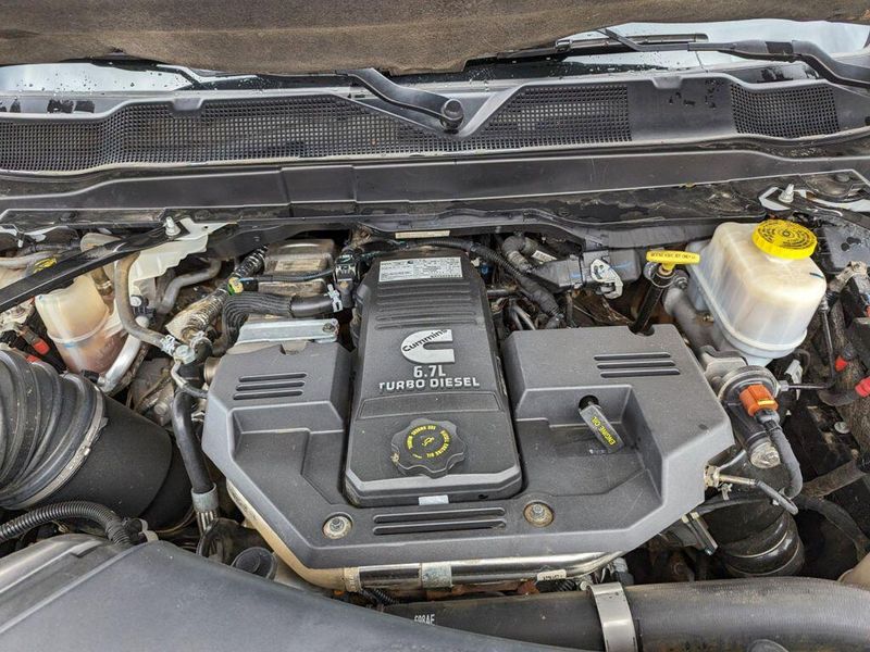 Used 2019 RAM 4500 Chassis TradesmanImage 32