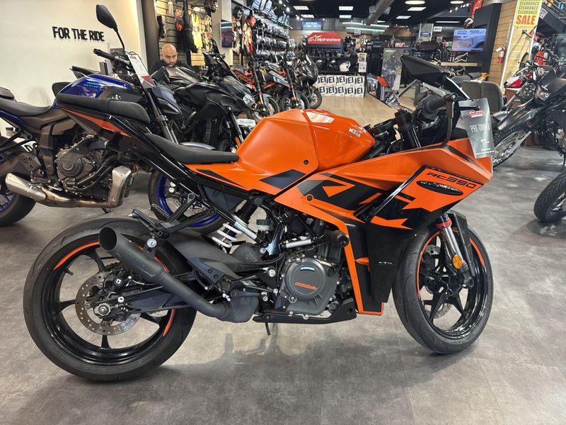 Used 2022 KTM RC 390 Image 10