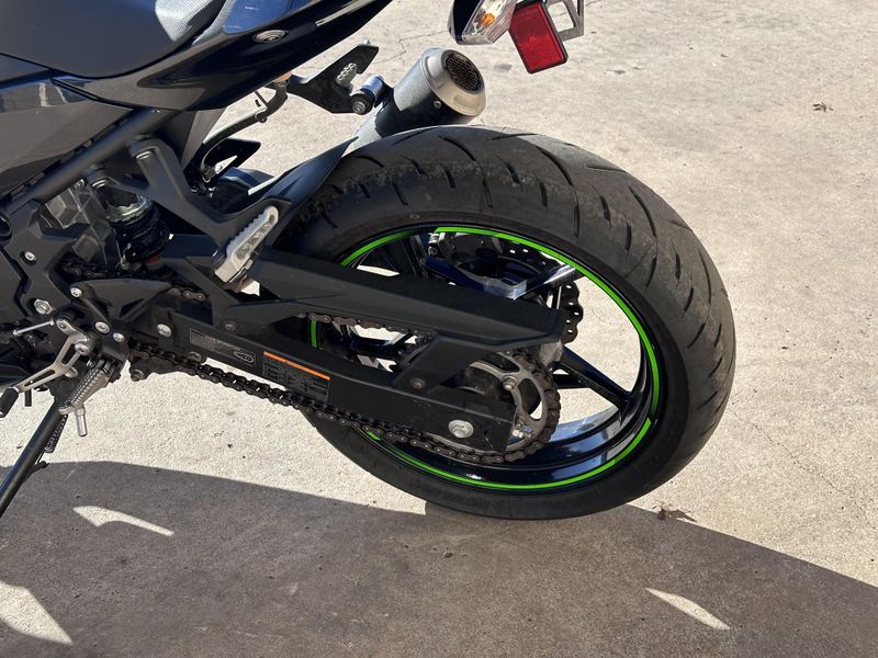 USED 2022 KAWASAKI NINJA 400 ABS Image 10