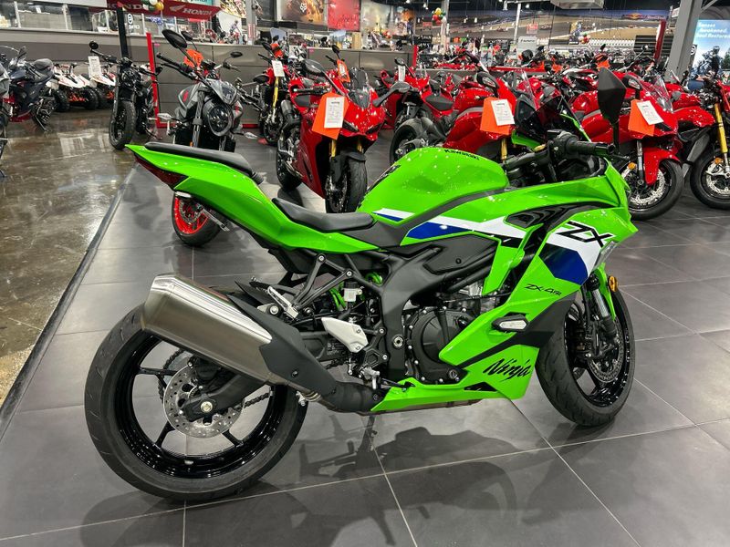 New 2026 Kawasaki NINJA ZX-4RR ABS Image 12