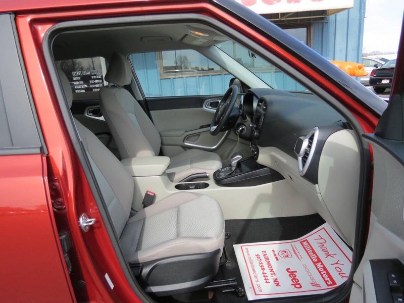 2023 Kia Soul LX 4dr CrossoverImage 24