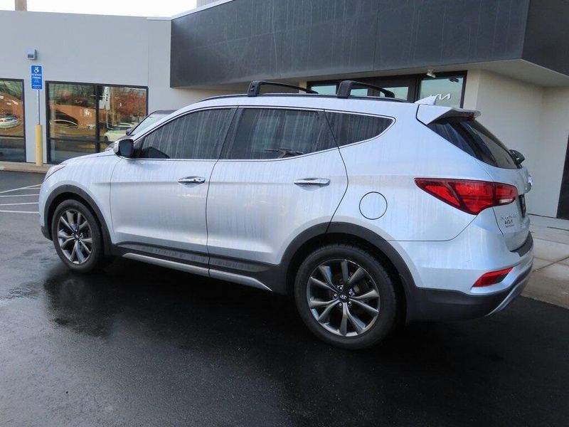 2018 Hyundai Santa Fe Sport 2.0T UltimateImage 6