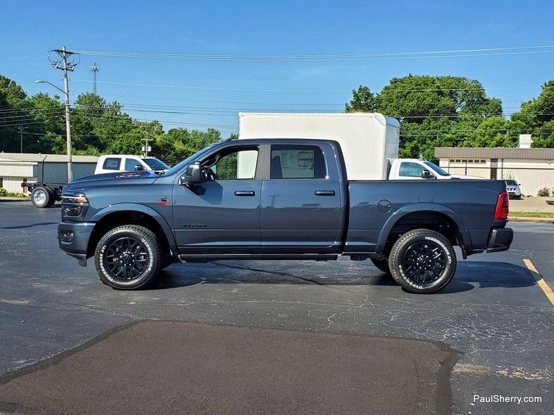New 2025 RAM 2500 Limited Crew Cab 4x4 6