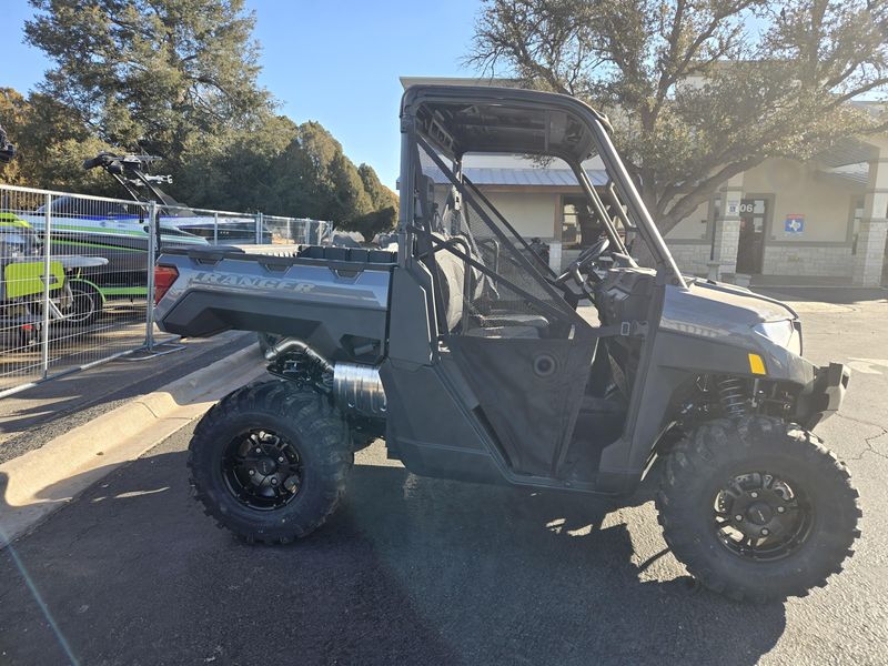 2025 Polaris RANGER XP 1000 PREMIUM STEALTH GRAYImage 4