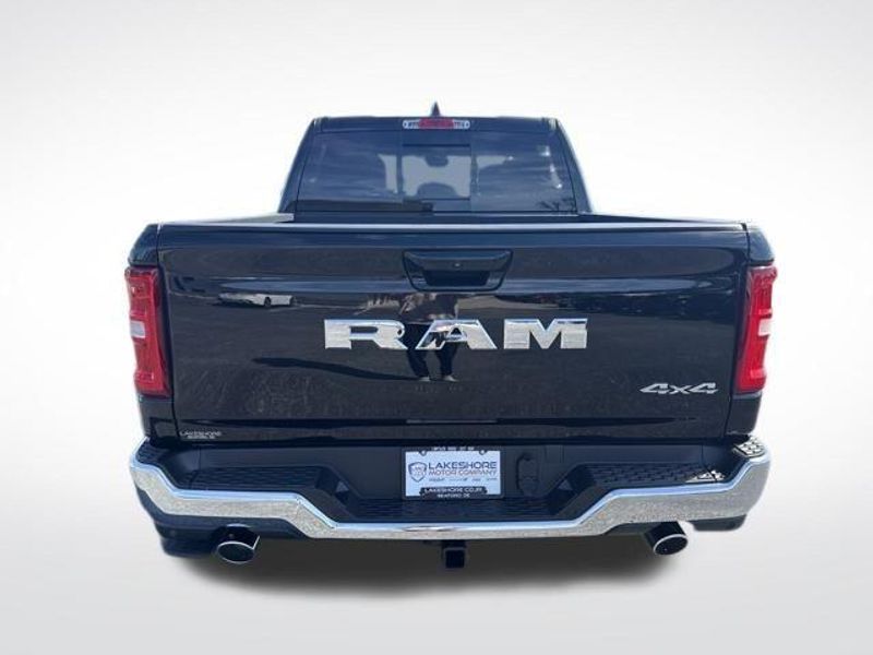 2025 RAM 1500 Tradesman Crew Cab 4x4 5'7' Box
